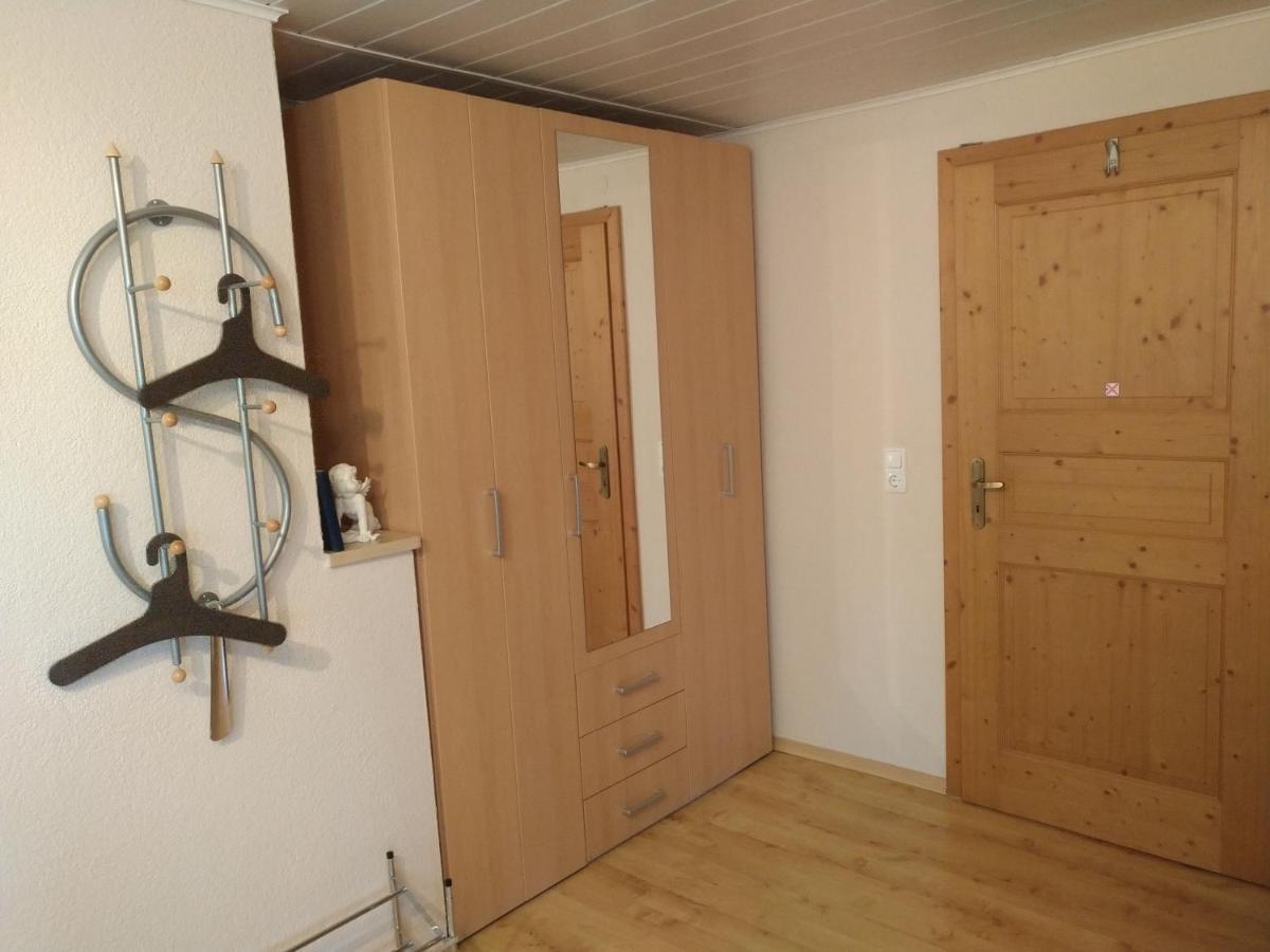 Pension/Fewo E. Tschernach Treuchtlingen Bagian luar foto