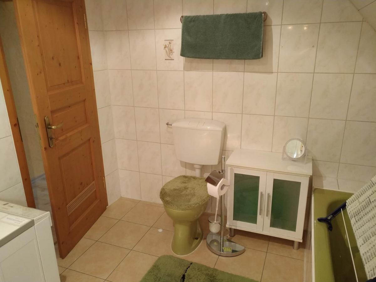 Pension/Fewo E. Tschernach Treuchtlingen Bagian luar foto